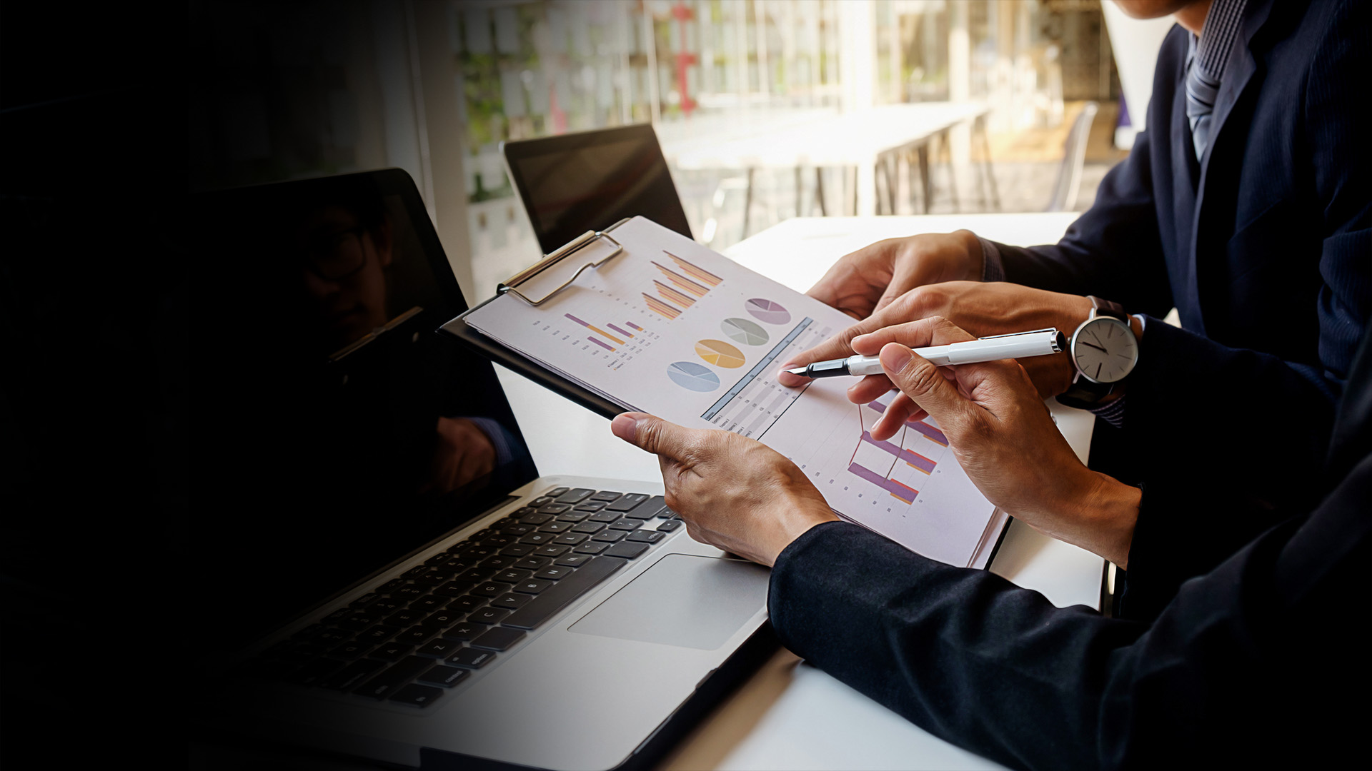 Digital transformation for Hiranandani Financial Services